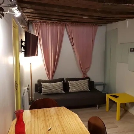 Heart Of Saint-germain Cozy 2br For 5 Aldaro