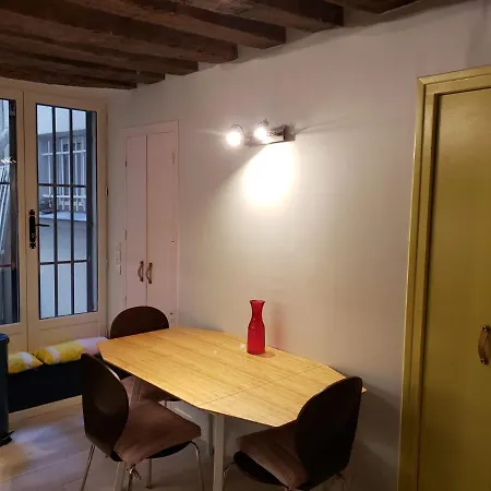 6 Saint Germain Seine アパート パリ