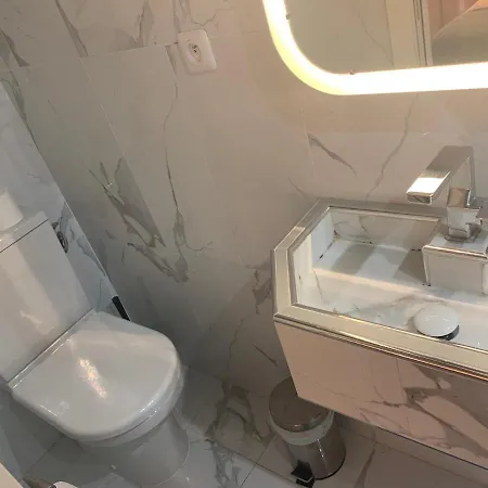 6 Saint Germain Seine *