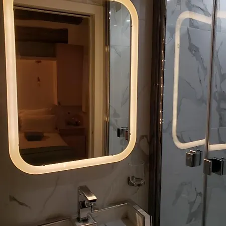 6 Saint Germain Seine パリ