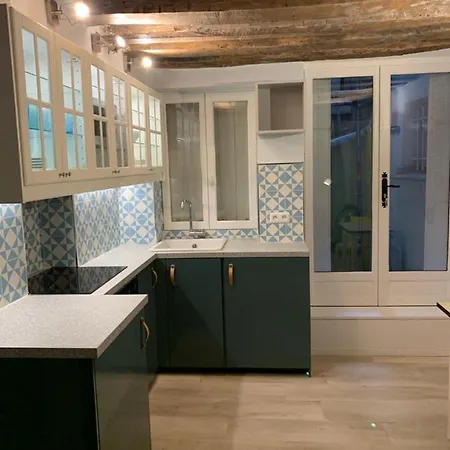 6 Saint Germain Seine パリ