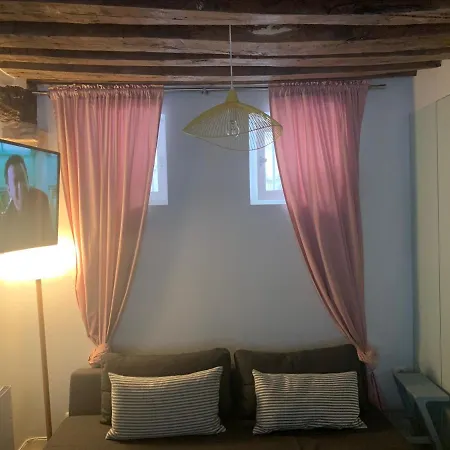 6 Saint Germain Seine *