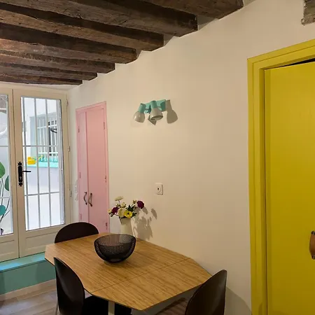 Heart Of Saint-germain Cozy 2br For 5 Aldaro * Париж