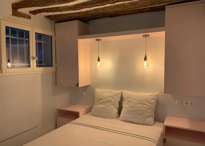 Heart Of Saint-germain Cozy 2br For 5 Aldaro Paříž